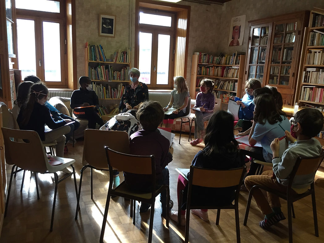 ATELIER PHILO AVEC DES ENFANTS : apprendre à mieux se connaître.