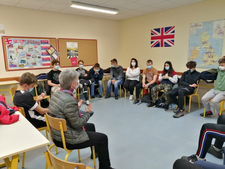 DES APPRENTIS CHAUDRONNIERS PHILOSOPHENT