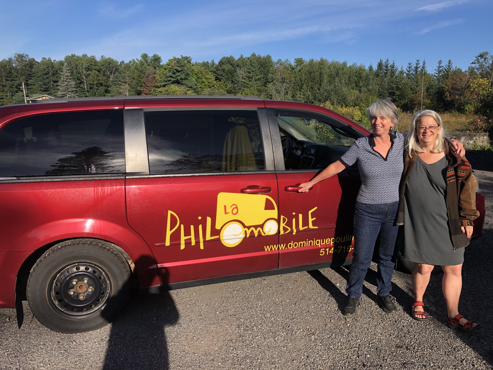 UN PÉRIPLE PHILOMOBILE AU CANADA
